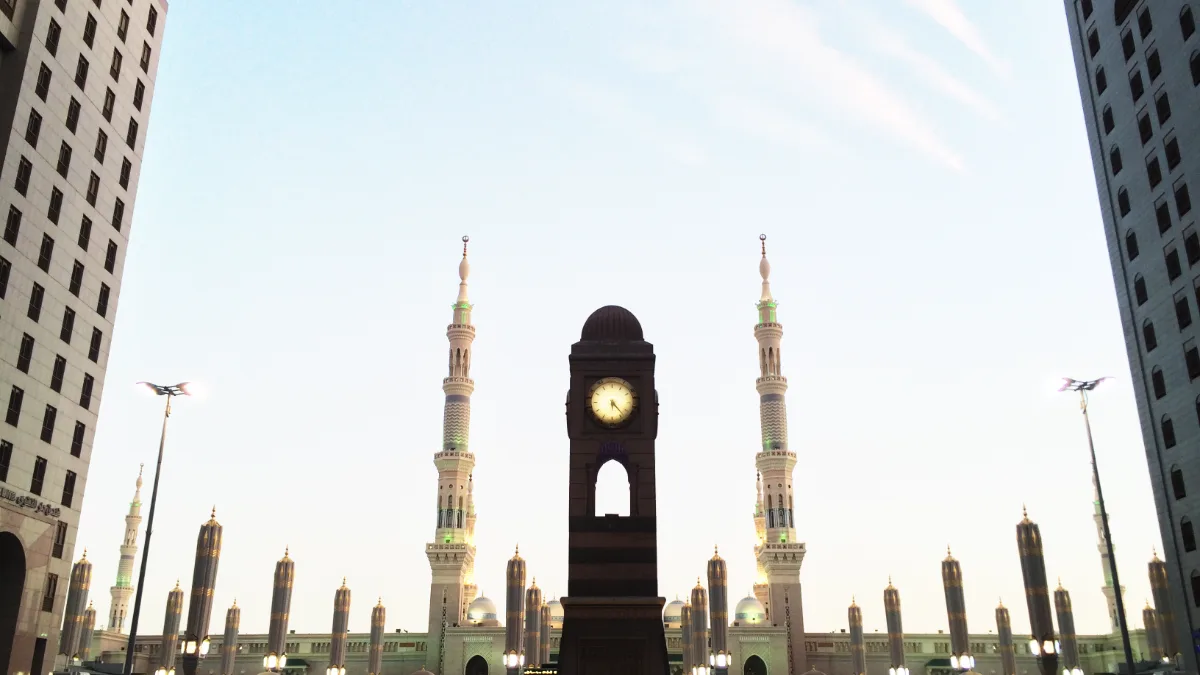 Masjid Nabawi à Médine, pèlerins post-Hajj