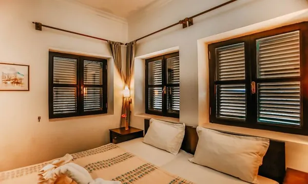 Hadrianus Hotel