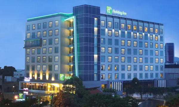 Holiday Inn Bandung Pasteur