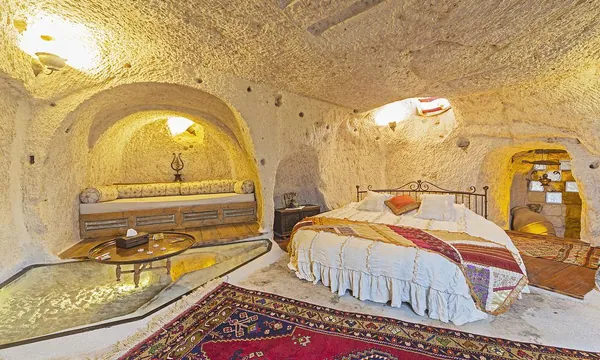 Mithra Cave Hotel