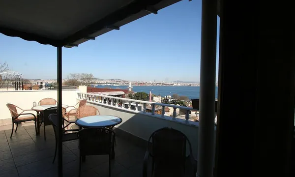 Hanedan Hotel