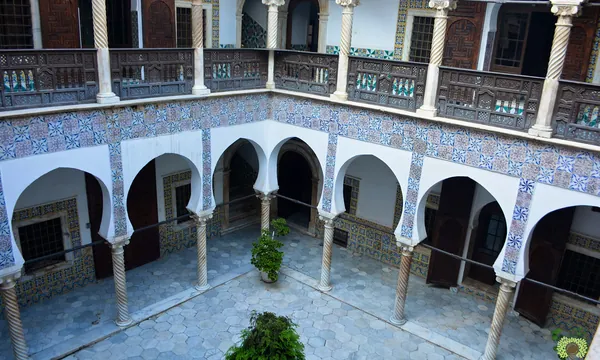 El Patio Courtyard House