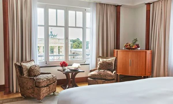 Hotel Adlon Kempinski Berlin, Unter den Linden, face à la porte de Brandebourg