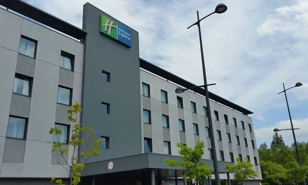 Holiday Inn Express Bilbao Airport, hôtel 3 étoiles aéroport Loiu