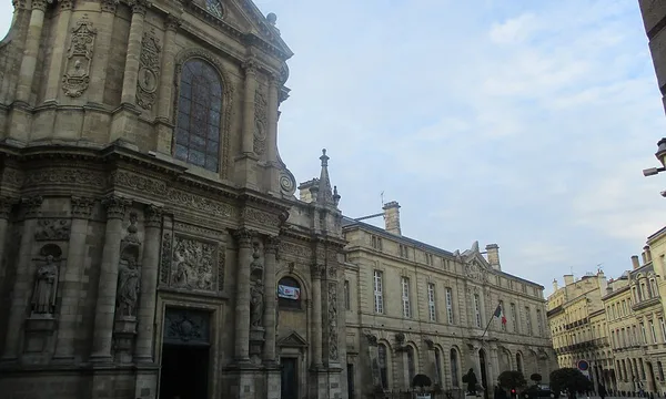 Yndō Hôtel Bordeaux, boutique 5 étoiles maison bourgeoise design