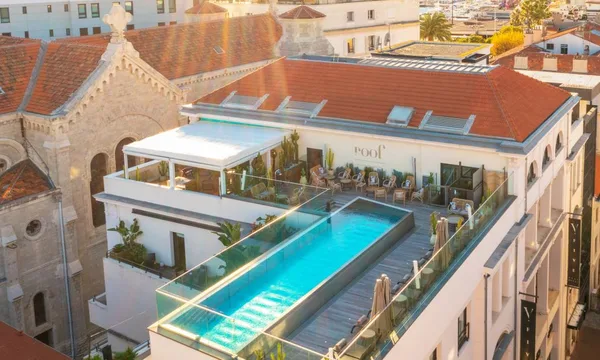 Five Seas Hotel Cannes, 5 étoiles boutique design centre