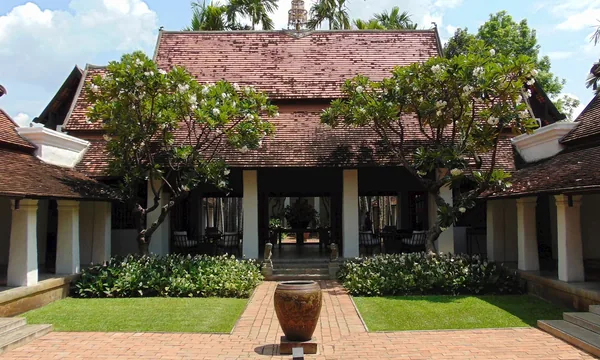 Rachamankha Chiang Mai, boutique 4 étoiles architecture Lanna cœur vieille ville