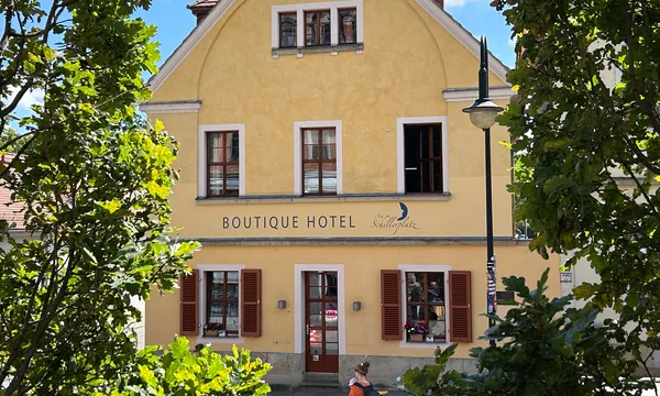 Hotel Schillerplatz, Dresde