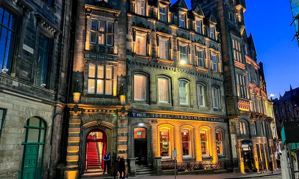 Virgin Hotels Edinburgh, Victoria Street