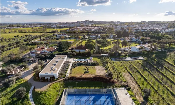 Quinta da Amendoeira, Évora