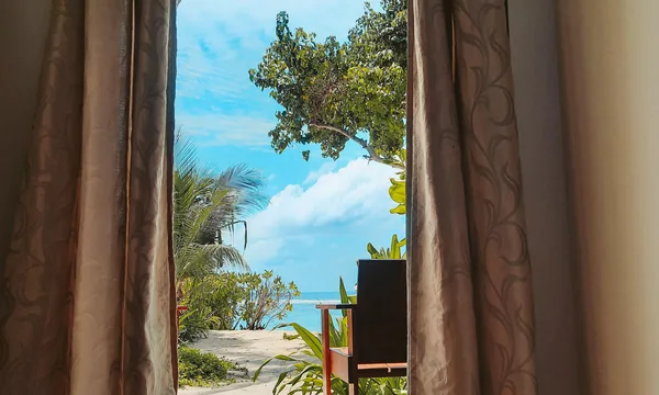 Thundi Sea View Fulidhoo pointe sable