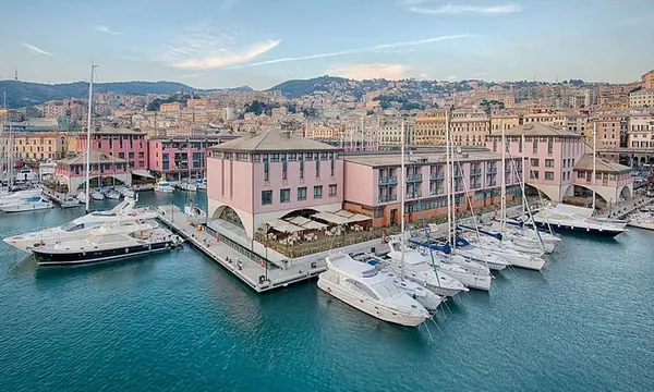 NH Collection Genova Marina