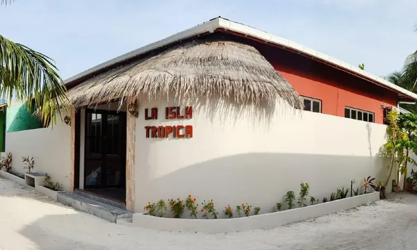 La Isla Tropica Guraidhoo guesthouse village