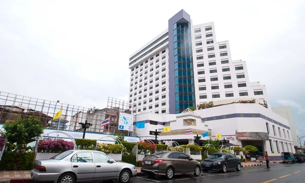 Sakura Grand View Hat Yai hôtel 3 étoiles centre familial