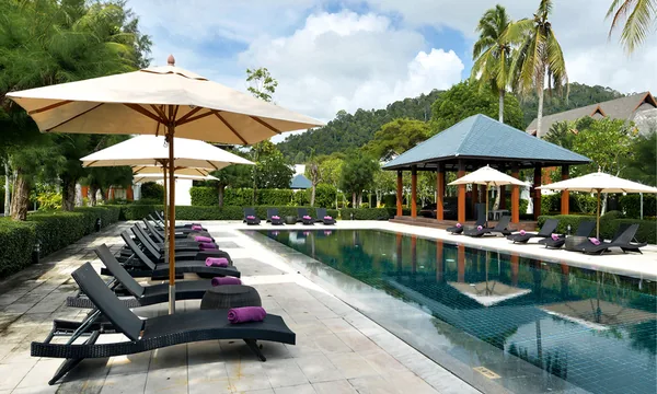 Twin Lotus Resort Koh Lanta design contemporain bord plage piscine