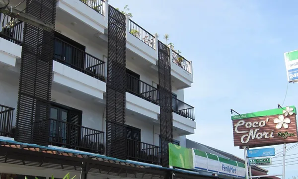 Krabi Town Hotel, hôtel 3 étoiles marchés et communauté locale