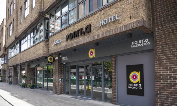 Entrée du Point A Hotel London Paddington, Praed Street