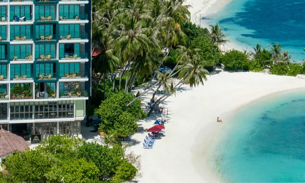 Arena Beach Hotel Maafushi facade plage restaurant rooftop
