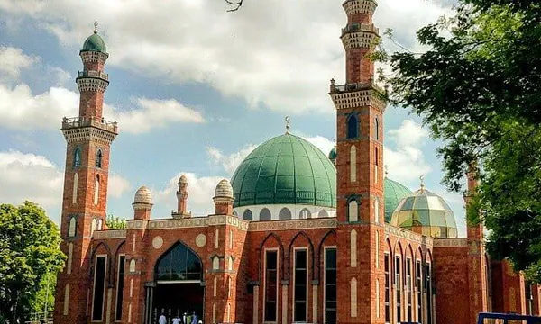 Grande Mosquée Al-Jamia Suffa-Tul-Islam, Horton Park Avenue, Bradford