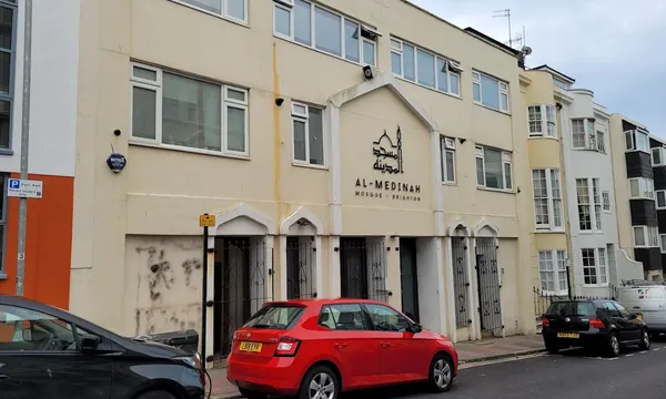 Al-Medinah Mosque, Bedford Place, Brighton