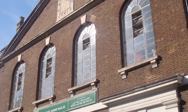 Brick Lane Jamme Masjid, ancien temple huguenot devenu mosquée