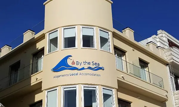 By the Sea, appartements à Nazaré