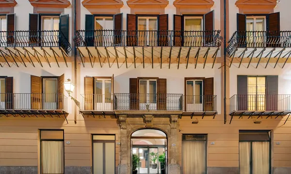 NH Palermo, hôtel 4 étoiles Foro Italico face à la mer