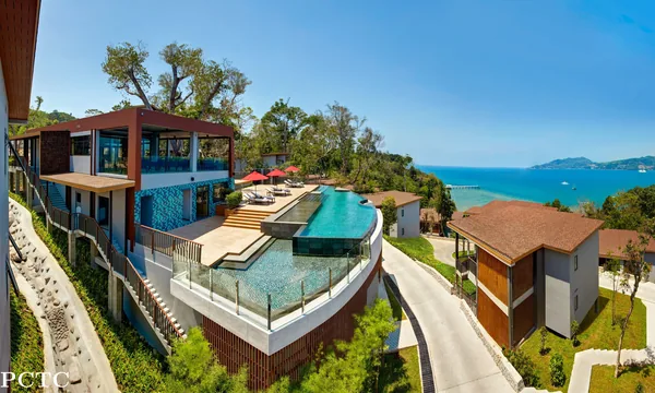 Amari Phuket resort avec plage privée et cocotiers Patong sud