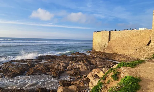 El Krikia, le palais Raissouni et le cimetiere marin, Asilah