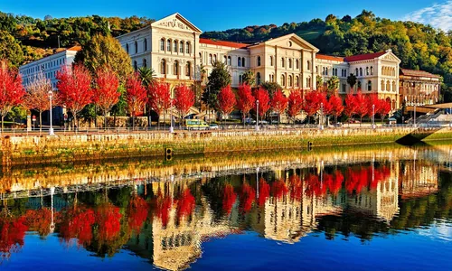 Deusto Bilbao, Universidad de Deusto rive nord Nervión