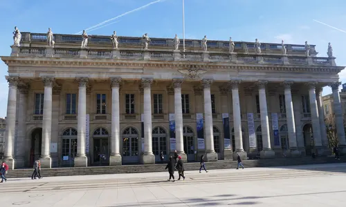 Triangle d'Or Bordeaux, cœur chic Grand Théâtre