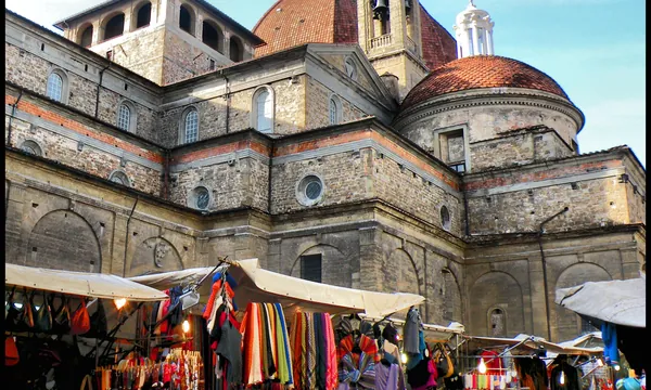 Quartier San Lorenzo Florence, marché et basilique