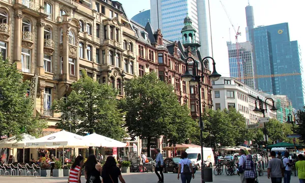 Bahnhofsviertel, Francfort
