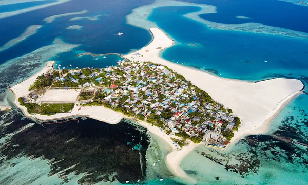 Village Guraidhoo rues sable