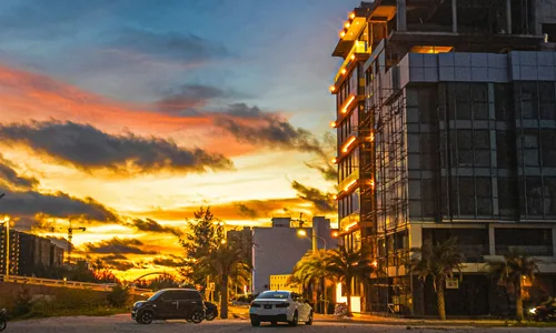 Front ouest Hulhumale lagon ferries couché soleil