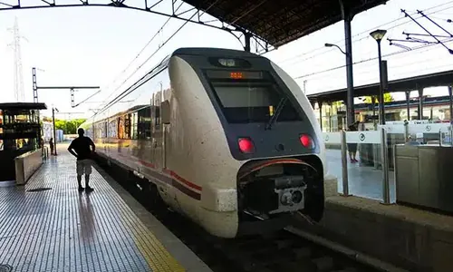 Train andalou entre Jerez et Cadix