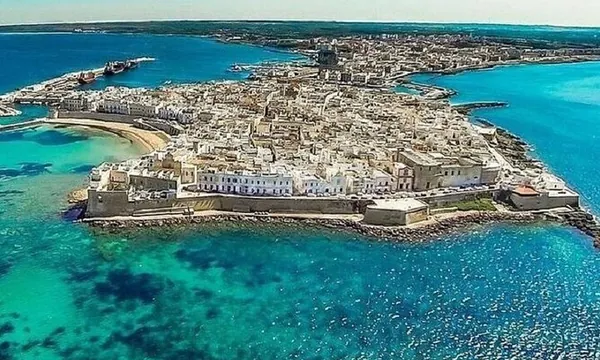 Gallipoli, Pouilles