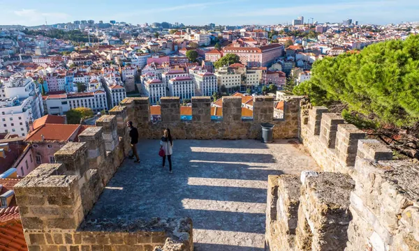 Alfama et ses toits, Lisbonne