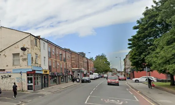 Lodge Lane à Toxteth, corridor multiculturel de Liverpool