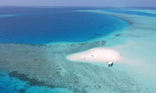 Banc de sable lagon turquoise excursion Maafushi