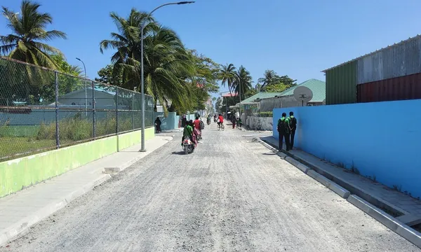 Village Maamigili port dhonis