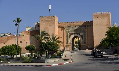 Bab Berdaine et la zaouïa Sidi Ben Aïssa, Meknès