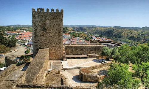 Château de Mértola sur son éperon