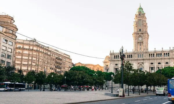 Avenue des Aliados, Porto