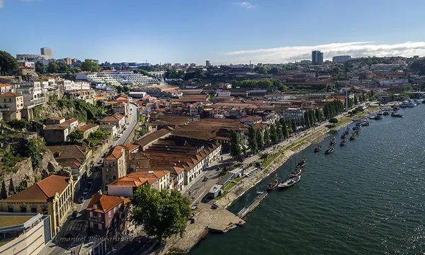 Rive de Gaia et téléphérique, Porto