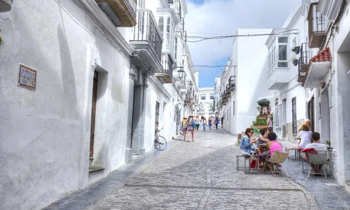 Ruelles blanches de la vieille ville de Tarifa