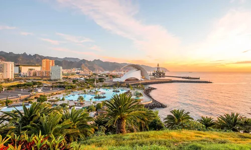 Santa Cruz de Tenerife, capitale historique nord-est Plaza España
