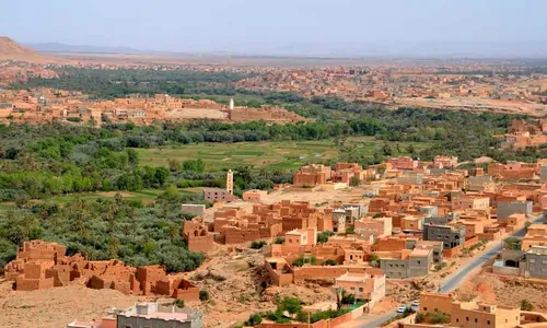 Le centre-ville et le souk du lundi, Tinghir