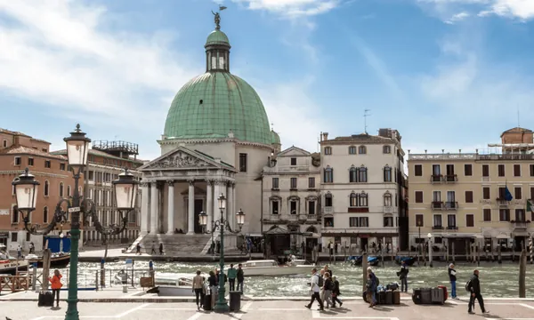 Santa Croce Venise, palais sur le Grand Canal