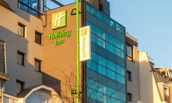 Holiday Inn Reims Centre, hôtel 4 étoiles boulevard Paul Doumer